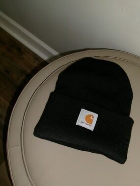 Carhartt Black Cuffed Knit Beanie with Logo Patch
